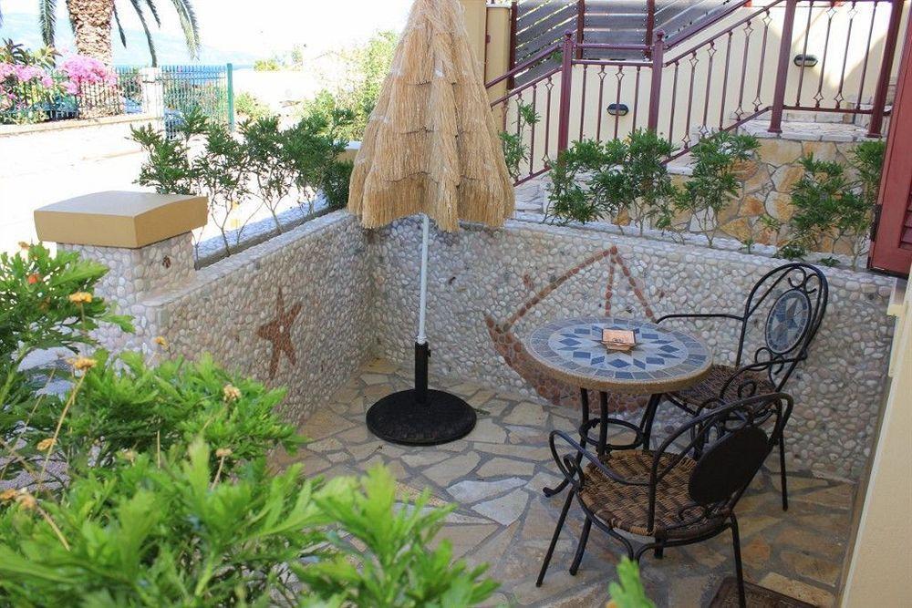 Greka Ionian Suites Айя-Евфимия Экстерьер фото