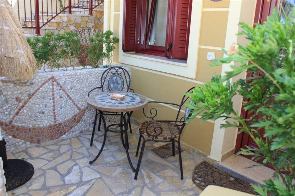 Greka Ionian Suites Айя-Евфимия Экстерьер фото