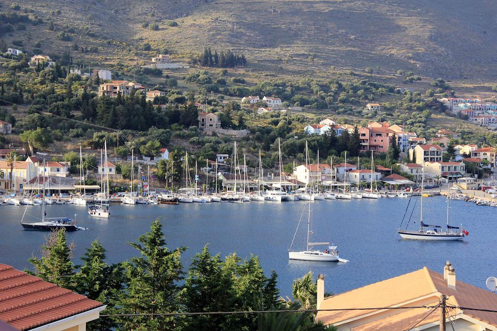 Greka Ionian Suites Айя-Евфимия Экстерьер фото