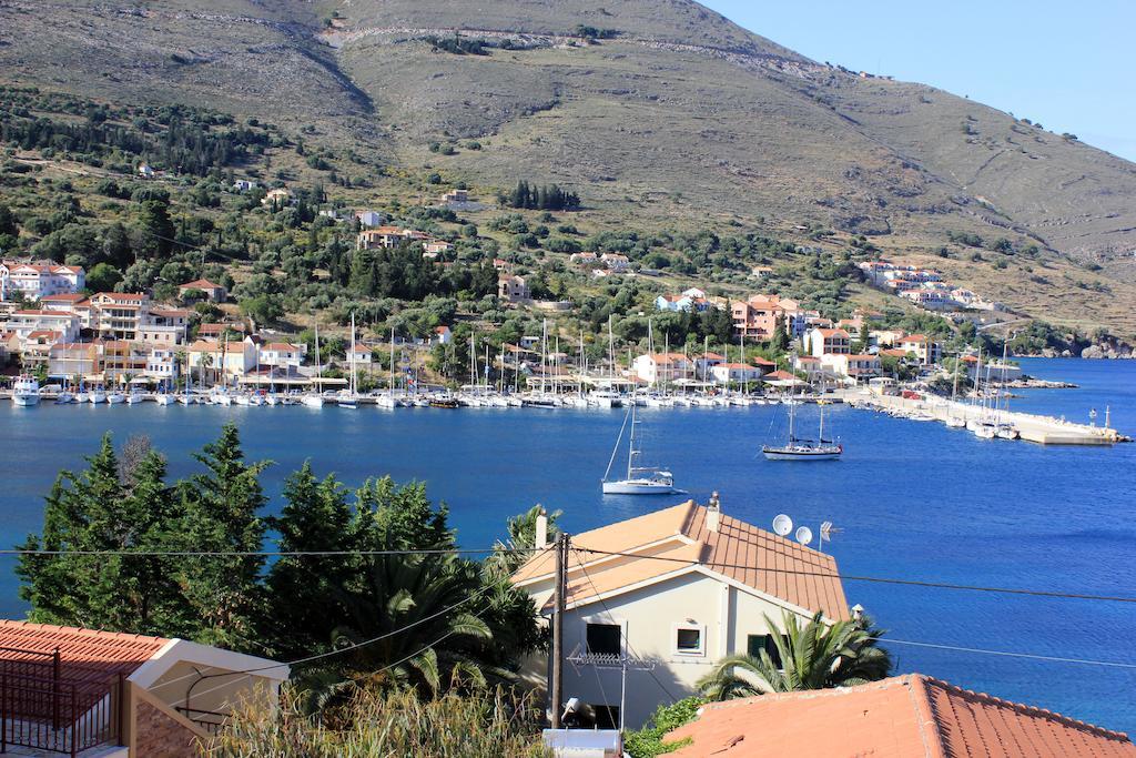 Greka Ionian Suites Айя-Евфимия Экстерьер фото