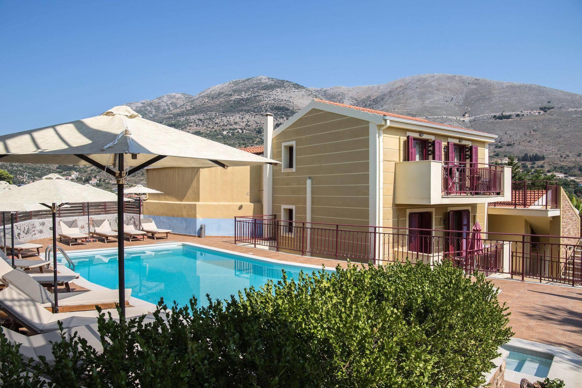 Greka Ionian Suites Айя-Евфимия Экстерьер фото